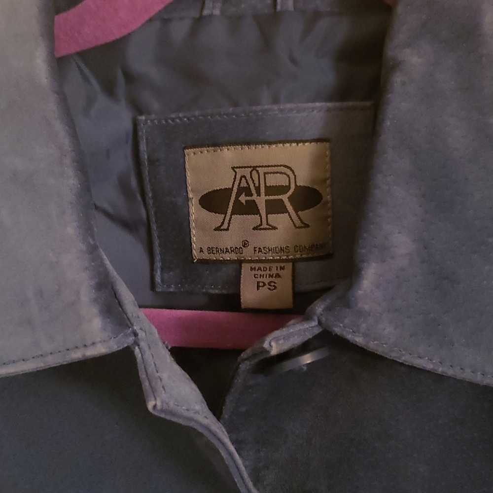 Blue suede jacket - Picture 2 of 11